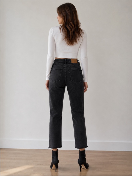 Denim Forum Denim - Denim Forum The Arlo High Rise Straight Cropped Raw Hem Jeans Size 29